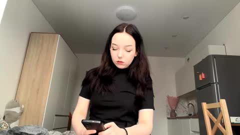 Snapshot of deannabonefield chatting on December 2025 06:06:01 AM I am Hannah ntmu online show from December 2025 06:06:01 AM