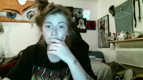 DEBBIE online show from November 2025 04:11:01 AM