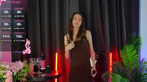 Snapshot of debihenks chatting on May 2026 05:19:02 PM Eva online show from May 2026 05:19:02 PM