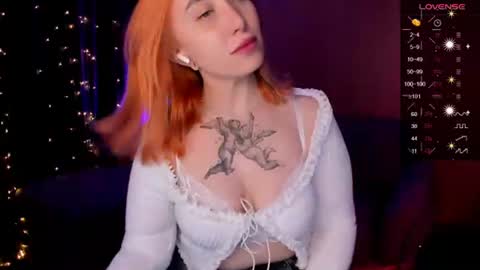 Snapshot of deborah_moore chatting on June 2026 02:25:02 AM Debora online show from June 2026 02:25:02 AM