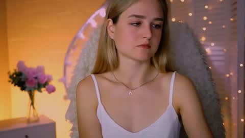 Snapshot of deboralarson chatting on September 2025 03:38:02 AM Debora online show from September 2025 03:38:02 AM