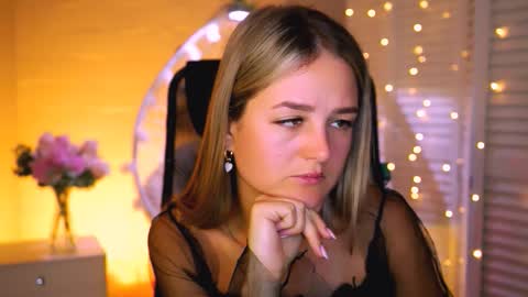 Debora online show from November 2025 03:51:02 AM