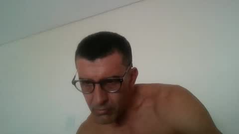 decemberbruno online show from March 2026 06:25:01 PM