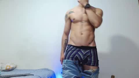 Snapshot of deconrios chatting on December 2024 07:46:01 AM Santiago online show from December 2024 07:46:01 AM