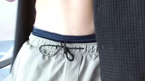 Snapshot of deconrios chatting on February 2025 07:44:02 PM Santiago online show from February 2025 07:44:02 PM