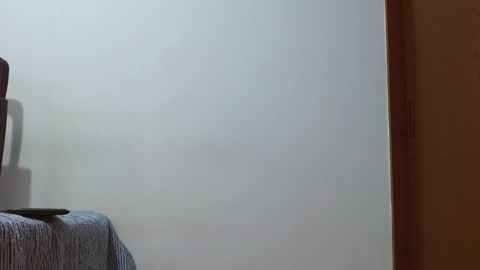 Snapshot of deconrios chatting on February 2025 09:44:02 PM Santiago online show from February 2025 09:44:02 PM