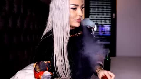 Snapshot of dee_waters chatting on January 2025 09:33:02 AM Tikhomirov old usersname Instagram- tikhomirovandreea17 Twitter DeeaOfficial17 online show from January 2025 09:33:02 AM