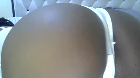 deechic_2 online show from November 2025 07:46:02 PM