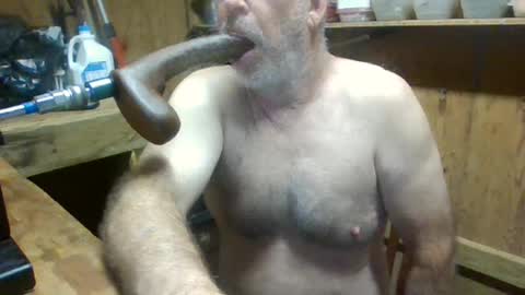 Snapshot of deepthroat227 chatting on September 2025 12:32:01 PM Deepthroat My Big Dildos online show from September 2025 12:32:01 PM