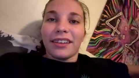 deepthroatqueen33 online show from October 2025 01:05:01 AM