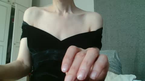 KamiDevi online show from October 2025 02:15:02 PM