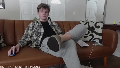 Snapshot of deeyungguy chatting on February 2025 07:02:01 PM more content and goodies online show from February 2025 07:02:01 PM