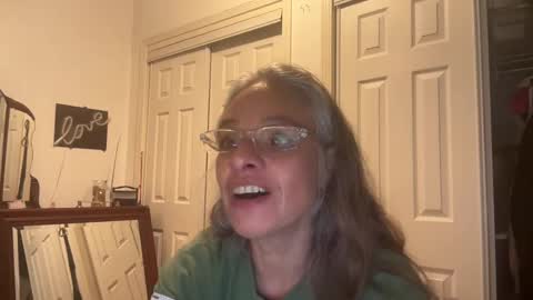 Snapshot of degeneratesaint chatting on October 2025 02:09:01 AM Tori online show from October 2025 02:09:01 AM