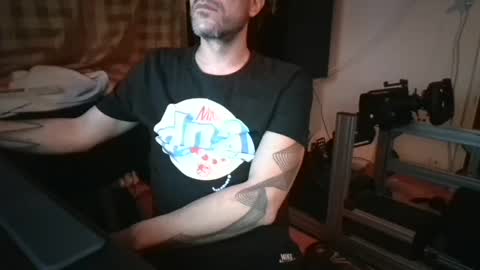 Snapshot of degrandis chatting on March 2025 09:43:02 PM Luka Magic online show from March 2025 09:43:02 PM