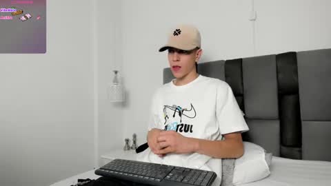 DEIVY online show from March 2025 08:45:02 PM