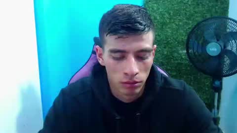 Snapshot of deiby_baby chatting on January 2025 04:01:02 AM DEIBY online show from January 2025 04:01:02 AM