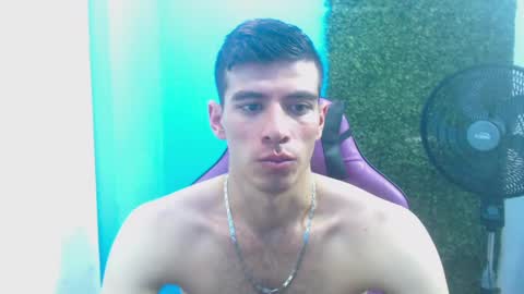 Snapshot of deiby_baby chatting on January 2025 08:42:01 PM DEIBY online show from January 2025 08:42:01 PM