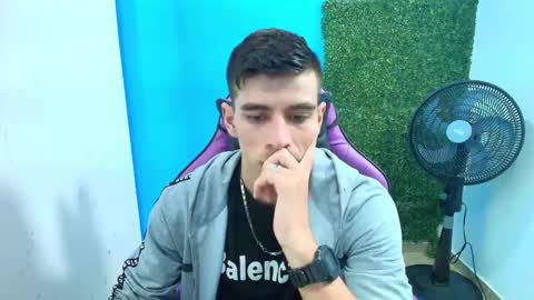 Snapshot of deiby_baby chatting on February 2025 03:27:01 AM DEIBY online show from February 2025 03:27:01 AM