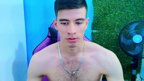 Snapshot of deiby_baby chatting on February 2025 05:05:02 AM DEIBY online show from February 2025 05:05:02 AM