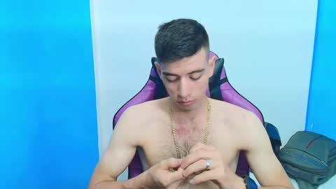 Snapshot of deiby_baby chatting on March 2025 02:09:01 AM DEIBY online show from March 2025 02:09:01 AM