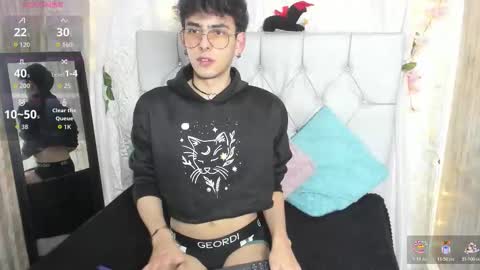 Snapshot of deimon_dust chatting on December 2025 01:20:01 PM Deimon Dust online show from December 2025 01:20:01 PM