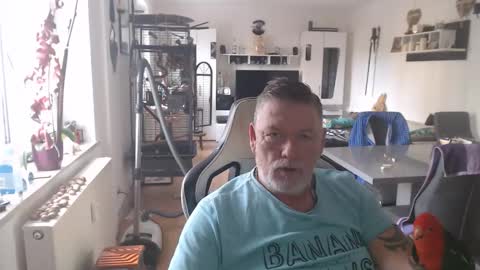 deinprinz2312 online show from November 2025 09:10:01 AM