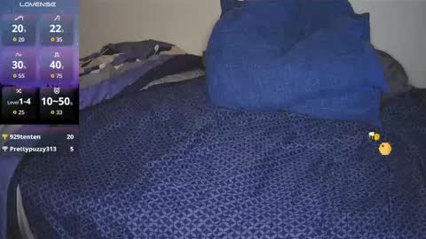 Snapshot of dekuplays chatting on September 2025 02:59:02 AM Deku  izuku3498 online show from September 2025 02:59:02 AM