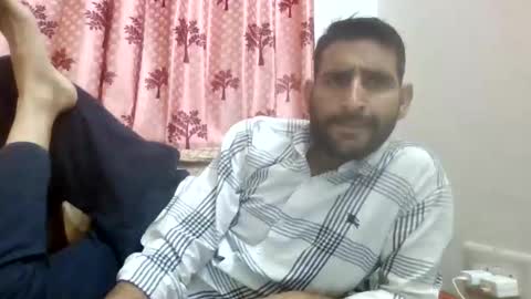 Snapshot of delhihornycouple chatting on January 2026 11:04:01 AM akash kavya online show from January 2026 11:04:01 AM