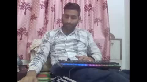 Snapshot of delhihornycouple chatting on January 2026 11:37:02 AM akash kavya online show from January 2026 11:37:02 AM