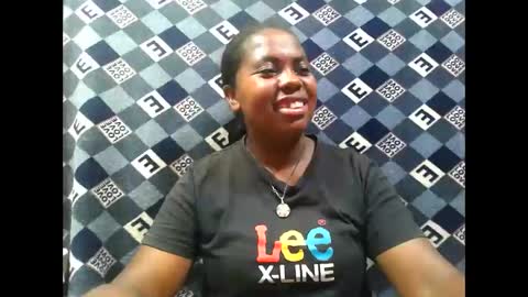 deliah712909 online show from November 2025 06:24:02 AM