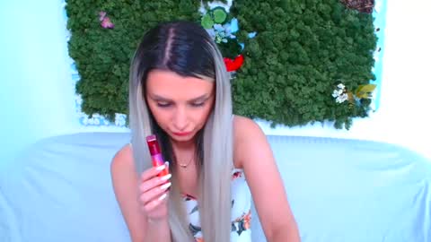 Snapshot of deliciaalove chatting on June 2026 06:47:01 PM deliciaalove online show from June 2026 06:47:01 PM