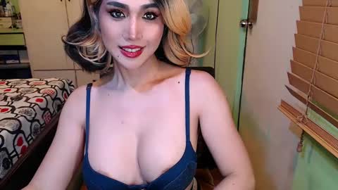 Snapshot of deliciosats chatting on March 2025 06:13:02 AM Mercedes online show from March 2025 06:13:02 AM