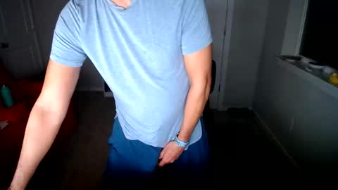 delicioso4u online show from February 2026 05:50:02 AM