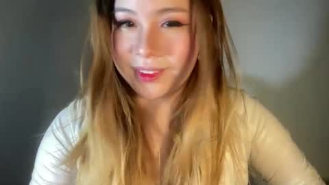 Snapshot of delicious_iya69 chatting on February 2025 08:03:01 PM iyalicious online show from February 2025 08:03:01 PM