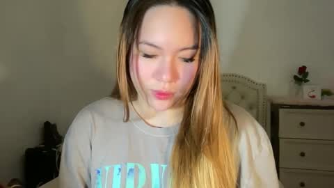 Snapshot of delicious_iya69 chatting on February 2025 09:31:01 PM iyalicious online show from February 2025 09:31:01 PM