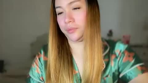 Snapshot of delicious_iya69 chatting on February 2025 12:54:02 AM iyalicious online show from February 2025 12:54:02 AM