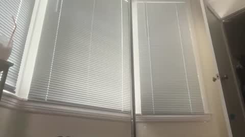 delightfuldark online show from April 2026 08:14:02 PM