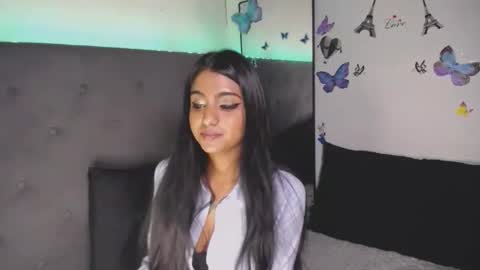 Delilah Blaze online show from October 2025 05:19:01 AM