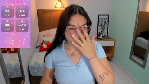 Snapshot of delilaquinn chatting on December 2024 06:50:02 PM delilaquinn online show from December 2024 06:50:02 PM