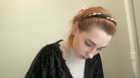 Delivery      online show from December 2024 08:01:01 AM