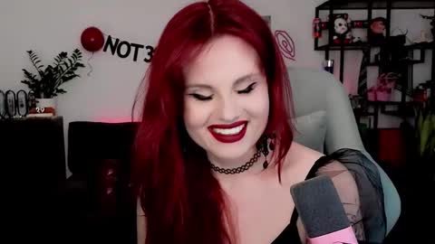 dellacrush_ online show from March 2026 06:36:01 PM