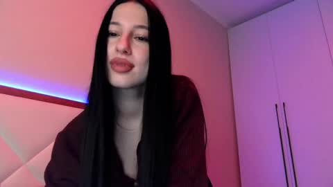 delly_love online show from April 2026 08:42:02 PM