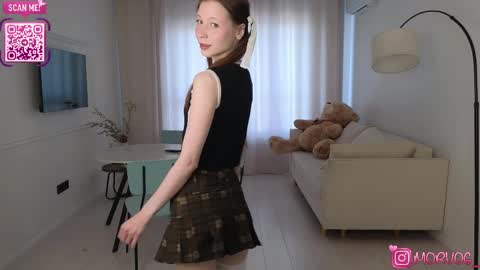Snapshot of delorathecookie chatting on April 2026 06:00:02 AM Delora online show from April 2026 06:00:02 AM