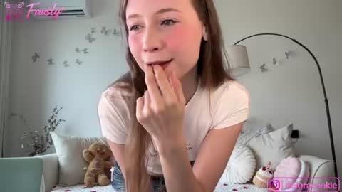 Snapshot of delorathecookie chatting on July 2026 04:40:02 AM Delora online show from July 2026 04:40:02 AM