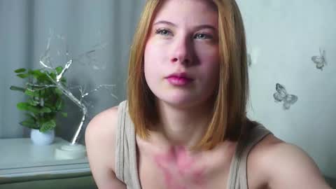 Katrin online show from November 2025 08:03:01 PM