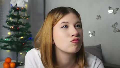 Katrin online show from December 2025 08:13:02 PM