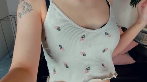 Eliza online show from March 2026 01:17:01 PM