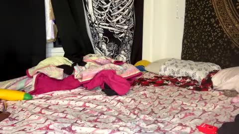 Snapshot of deluxxxeblu chatting on January 2025 03:15:01 AM TankinBody online show from January 2025 03:15:01 AM