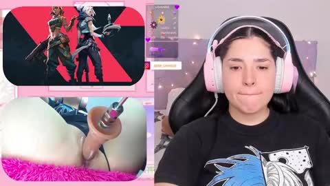 Snapshot of demi_chan chatting on September 2025 09:34:02 AM demiii online show from September 2025 09:34:02 AM