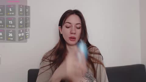 Snapshot of demiamour chatting on January 2026 10:51:02 AM Demi. not your babybabebb and other shit online show from January 2026 10:51:02 AM